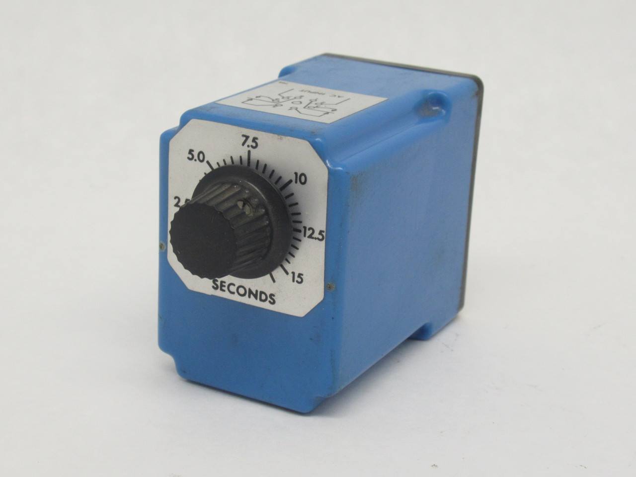 Agastat 3732A11B Timing Relay 0.5-15 sec 24V 25-400Hz 8-Pin USED