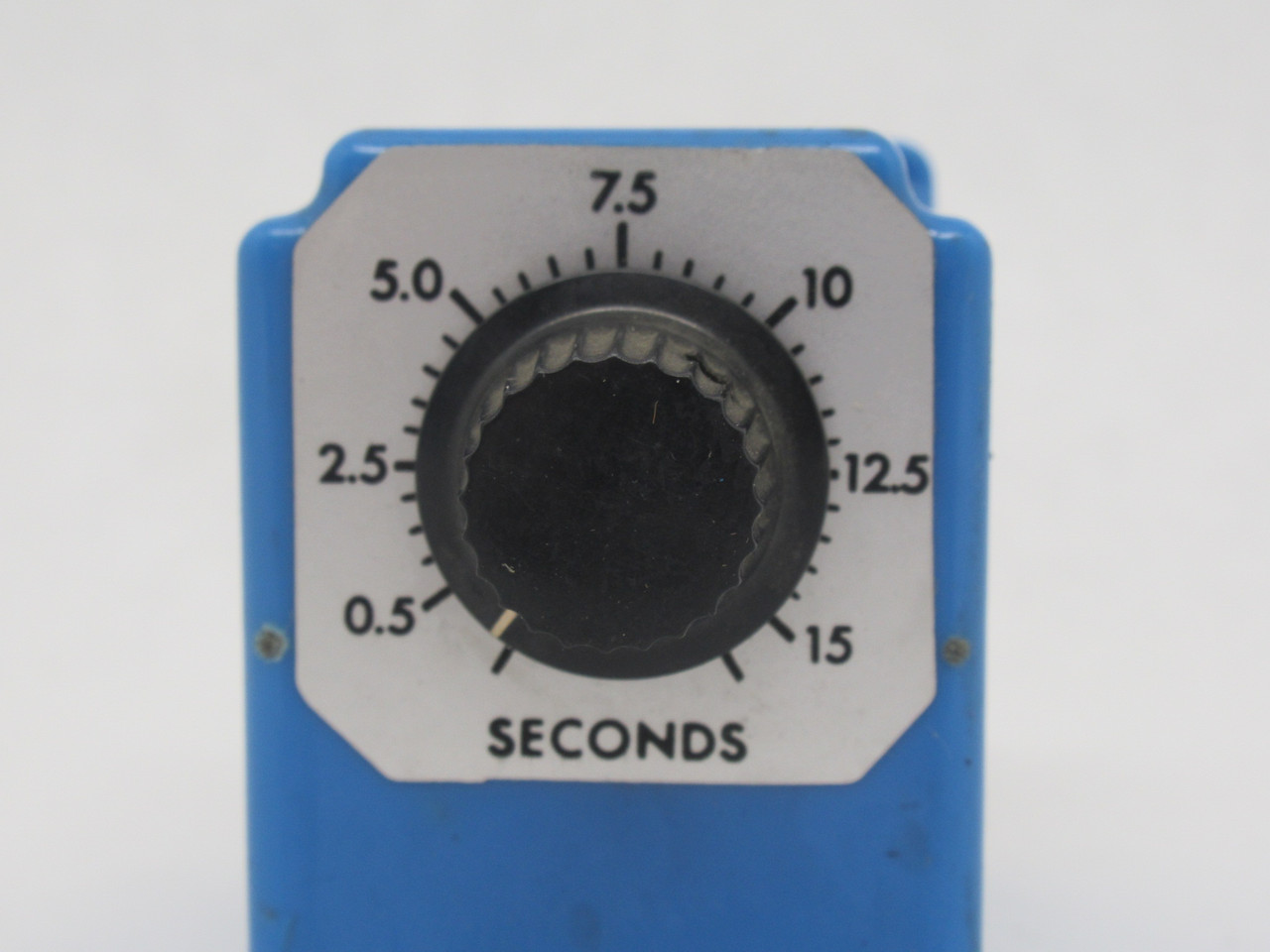 Agastat 3732A11B Timing Relay 0.5-15 sec 24V 25-400Hz 8-Pin USED