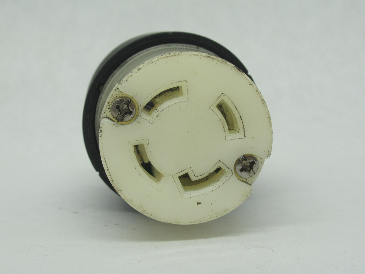 Pass & Seymour Legrand L1630C Turnlok Connector 30A 480V 3P 4W USED