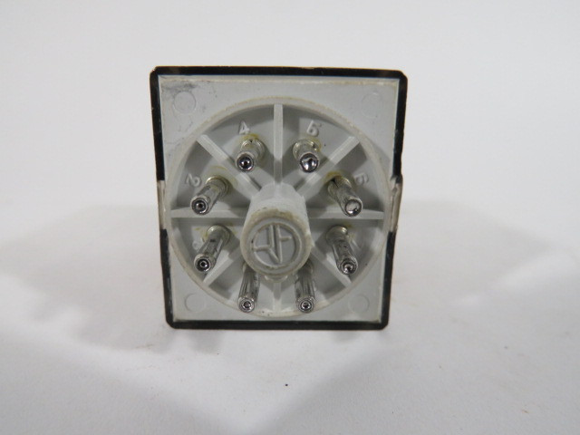 Finder 60.12.8.110.0000 General Purpose Relay 110VAC 10A 8-Pin USED