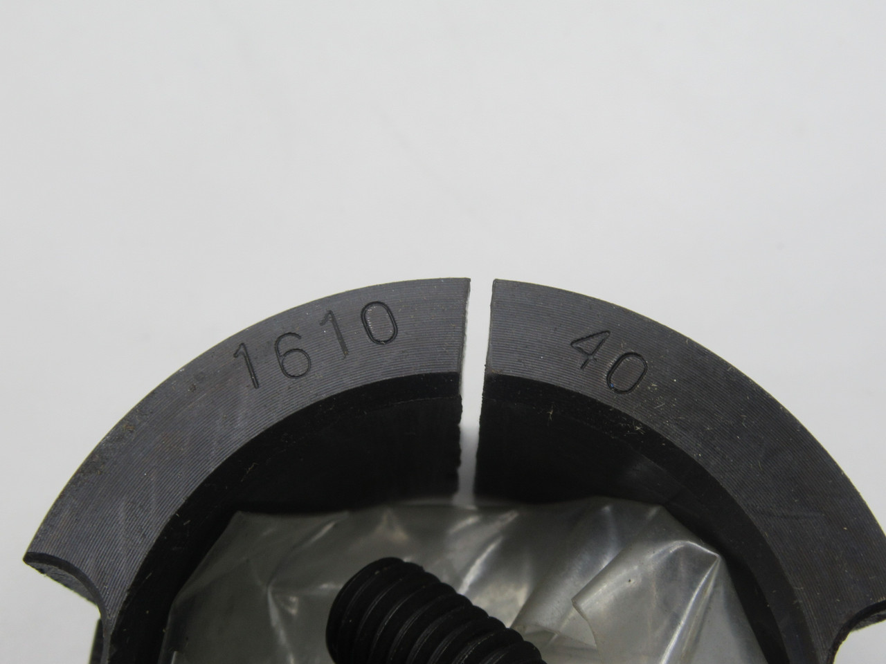 Tsubaki 1610-40 Taper-Lock Bushing 57.15mm OD 40mm Bore SHELF WEAR NEW
