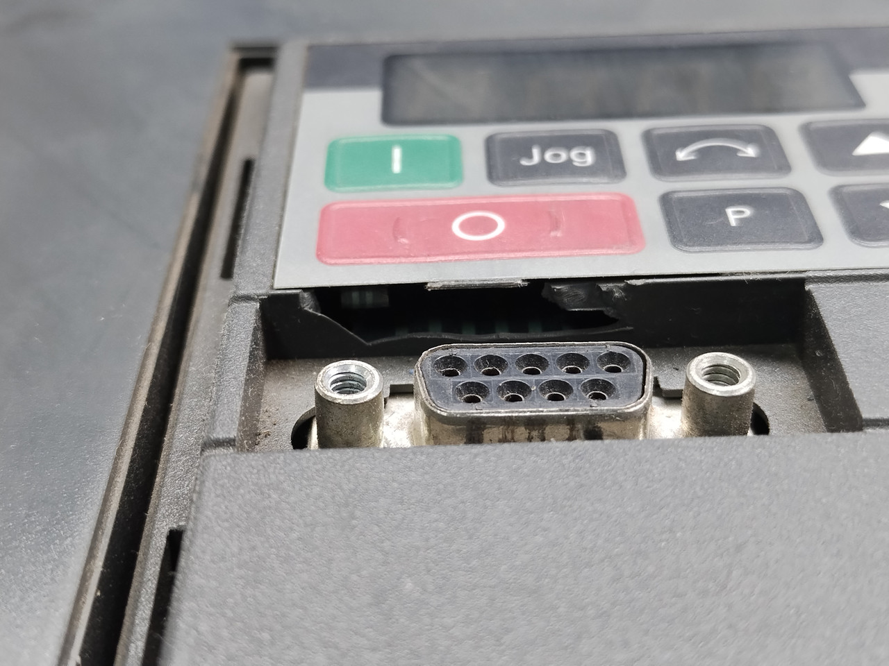 Siemens 6SE3221-1FG40 MIDIMASTER Vector Inverter 11A 10HP CRACKED CASE USED