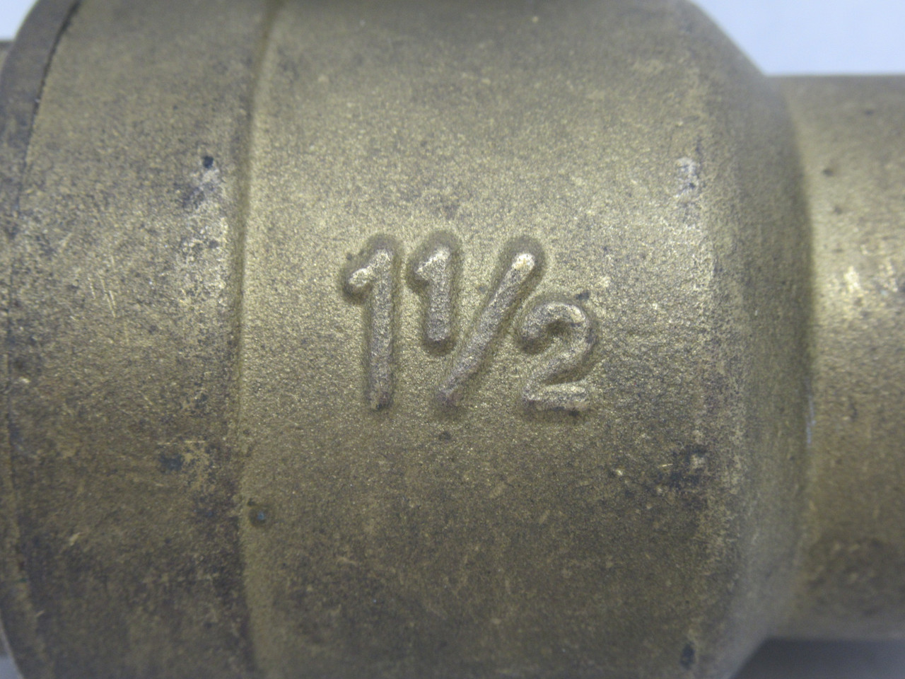 Fairview BVC4103-26 Ball Valve 1-1/2" Female 600WOG SHELF WEAR NOP