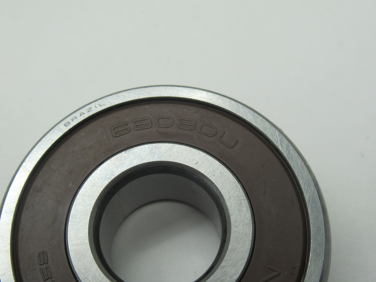 NSK 6303DDUCM Deep Groove Ball Bearing 47mm OD 17mm Bore 14mm W NEW