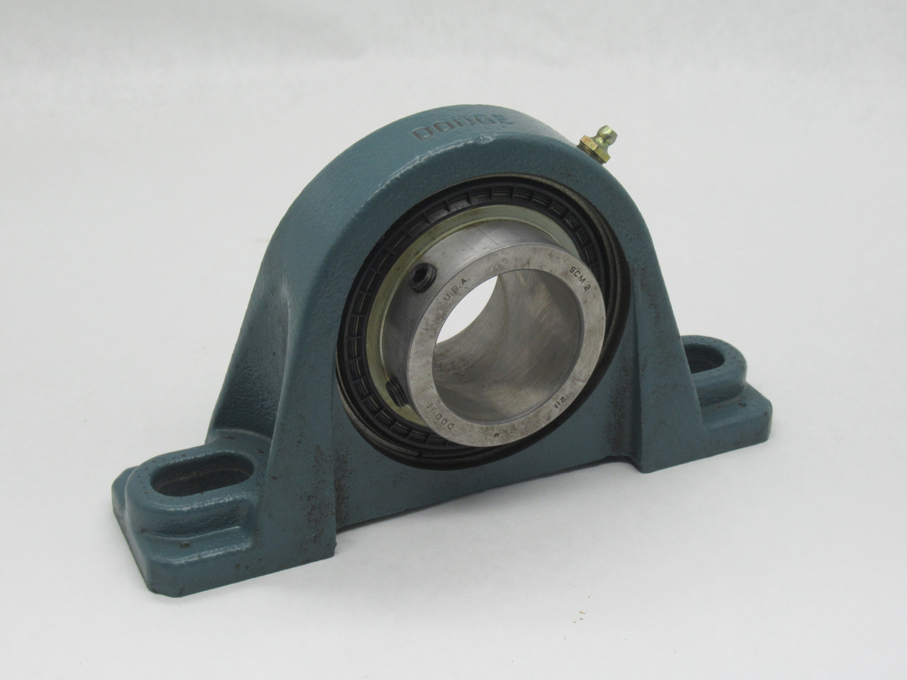 Dodge P2B-SCM-200 Pillow Block Bearing 2-Bolt 2" Bore SHELF WEAR NOP