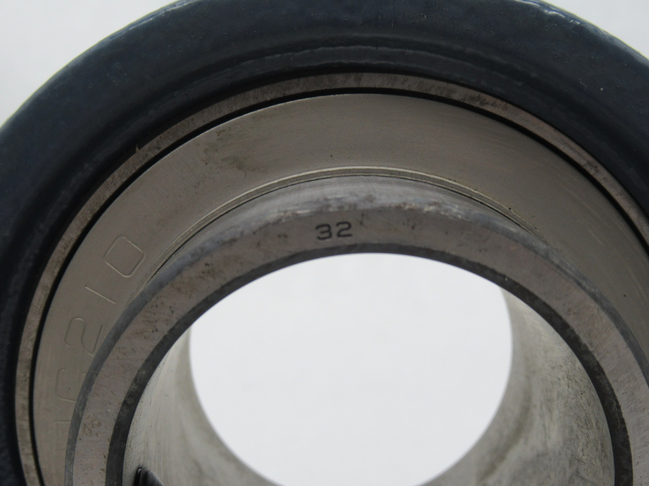 FYH UCP210-32G Pillow Block Bearing 2" Bore SHELF WEAR/NO GREASE FITTING NOP