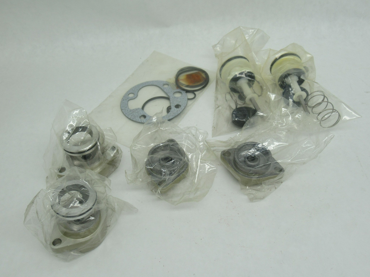 Ross 493K87 Body Kit for 27 Series 4/2-Way Valve EXTRA PARTS NEW