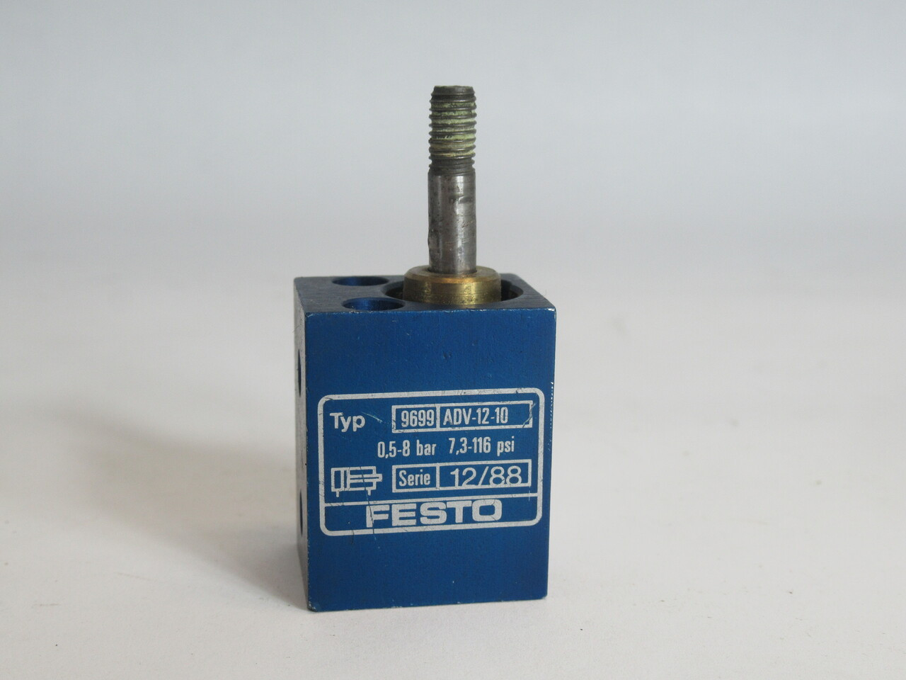 Festo 9699 ADV-12-10 Air Cylinder 12mm Piston D 10mm Stroke 7.3-116 psi USED