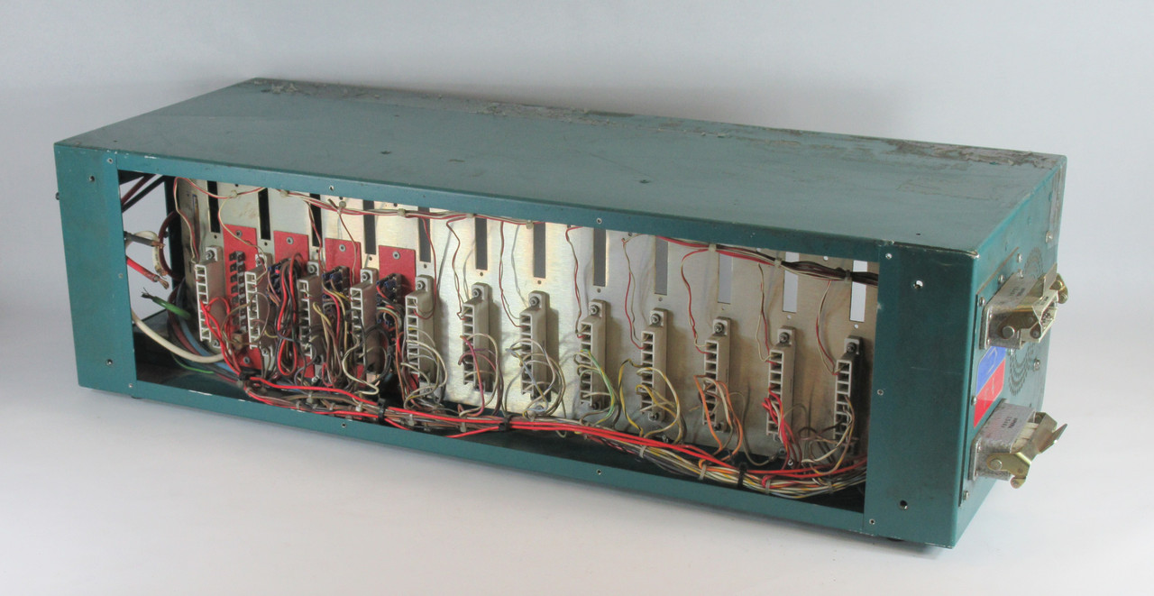 Mold Control Systems MFP12I Temperature Control Mainframe 240V SHELF WEAR USED