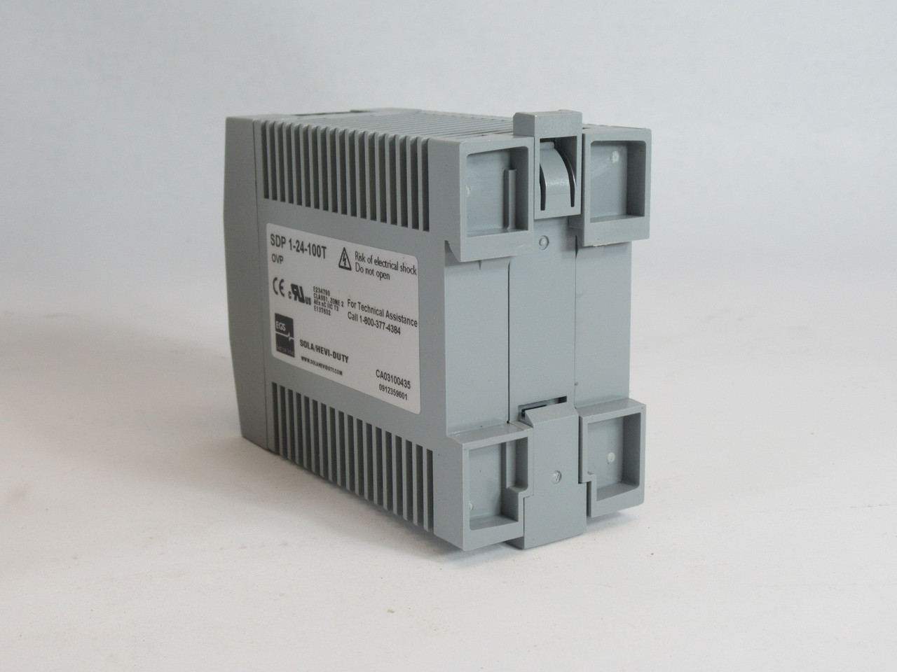 Sola SDP-1-24-100T Power Supply 24VDC 1.3A Out 115/230V 0.7/0.4A In BOX DMG NEW