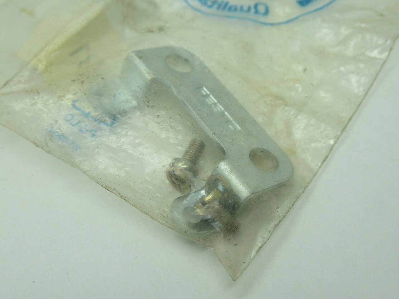 Festo 15931 WSR-16-J-M5 Mounting Kit NWB