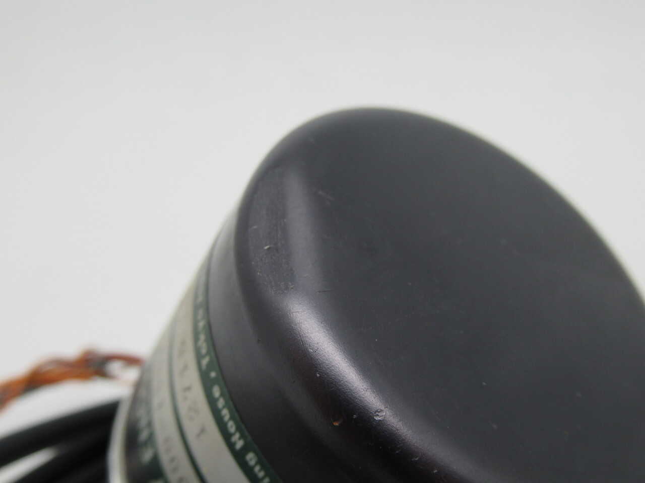 IHI RI-1000-15SJ Rotary Encoder 15VDC 87" Cable SHELF WEAR USED