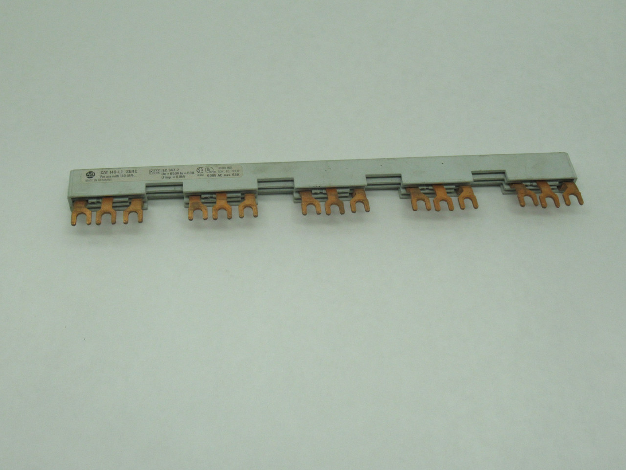 Allen-Bradley 140-L1 Commoning Link Ser. C 600VAC 65A 5-Starters USED