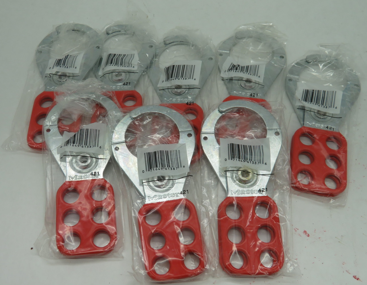 Master Lock 421 PA876 P61662 Lockout Hasp 1-1/2"JD Lot of 8 BOX DAMAGE NEW