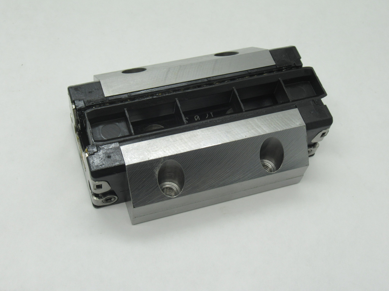 Rexroth R165321420 Carbon Steel Ball Runner Block 107.9mm L 70mm W DMG BOX NEW