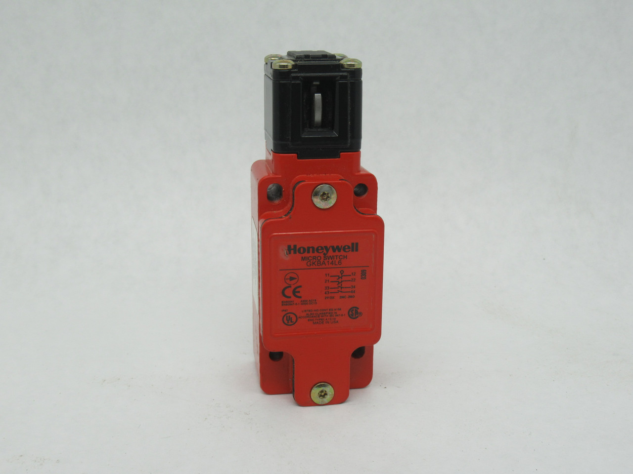 Honeywell GKBA14L6 Microswitch Safety Interlock Switch 2NC 2NO NO KEY USED