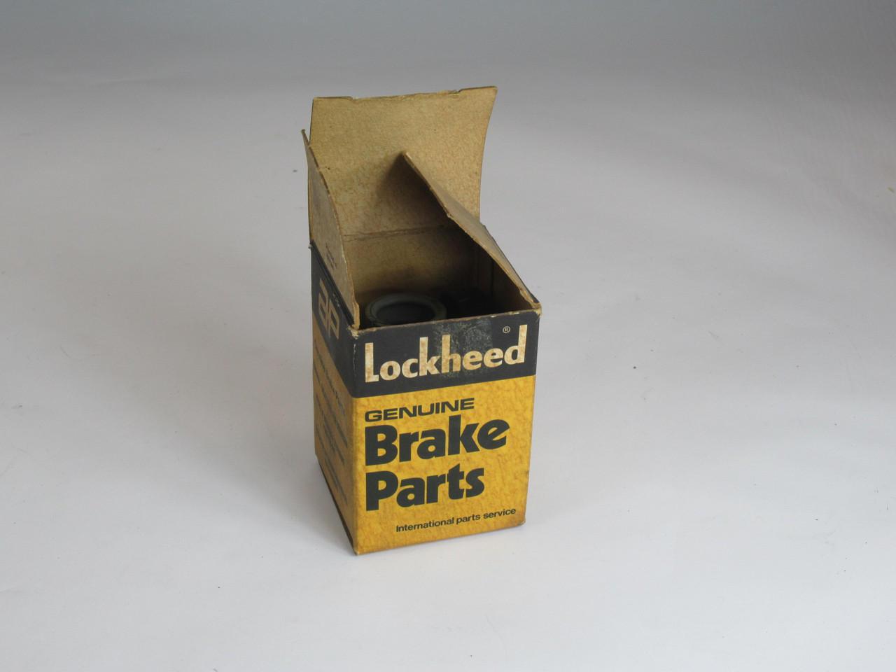 Lockheed KL71414 Master Cylinder Repair Kit 1-1/2" SHELF WEAR NEW