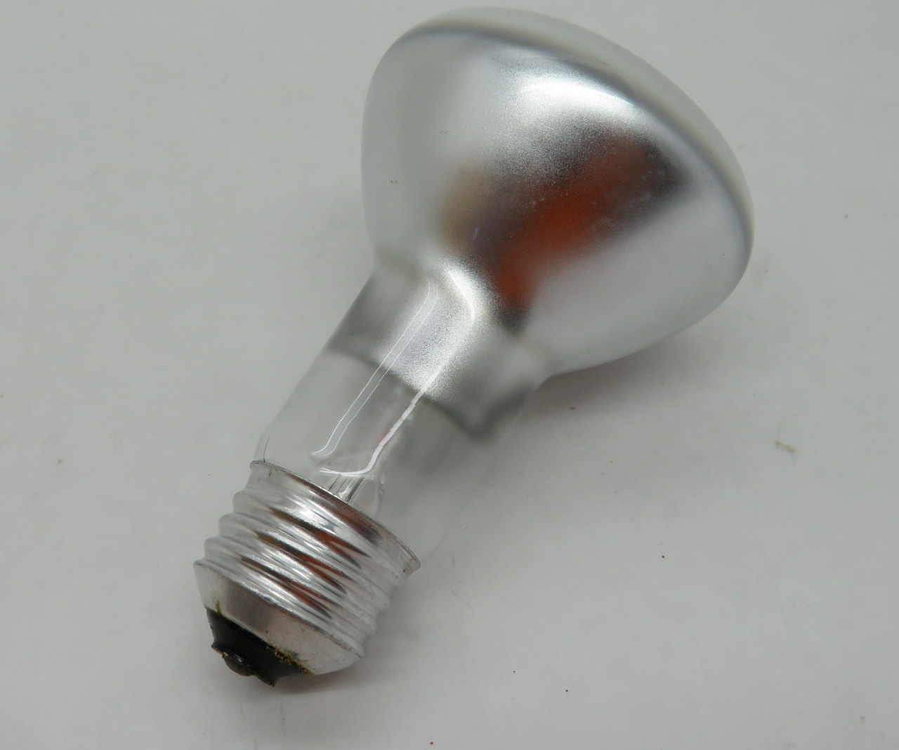 General Electric 45R20/FL/LL Soft White Floodlight 45W 120V 6-Pk DMG LABEL NEW