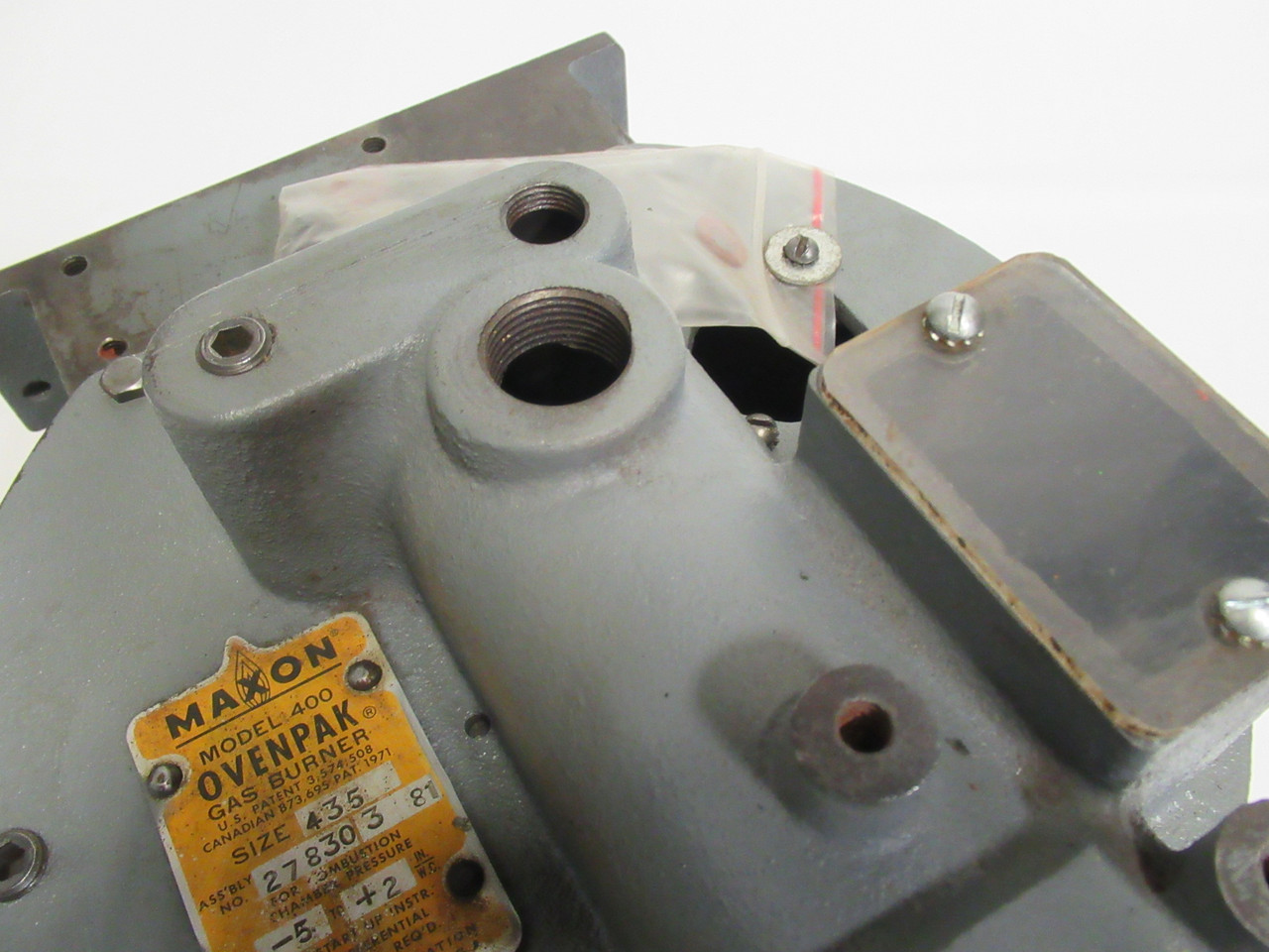 Maxon 27830 Gas Burner Model 400 Size 435 -5 to +2 In./W.C. SHELF WEAR NOP