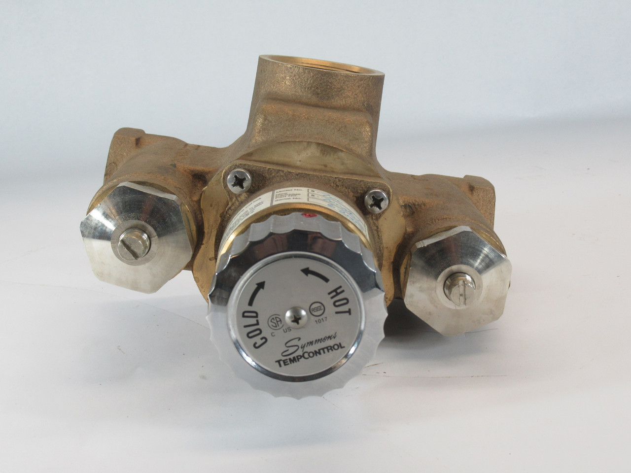 Symmons 5-700 Temperature Control Valve 1-1/4" Inlet 1-1/2" Outlet BOX DMG NEW