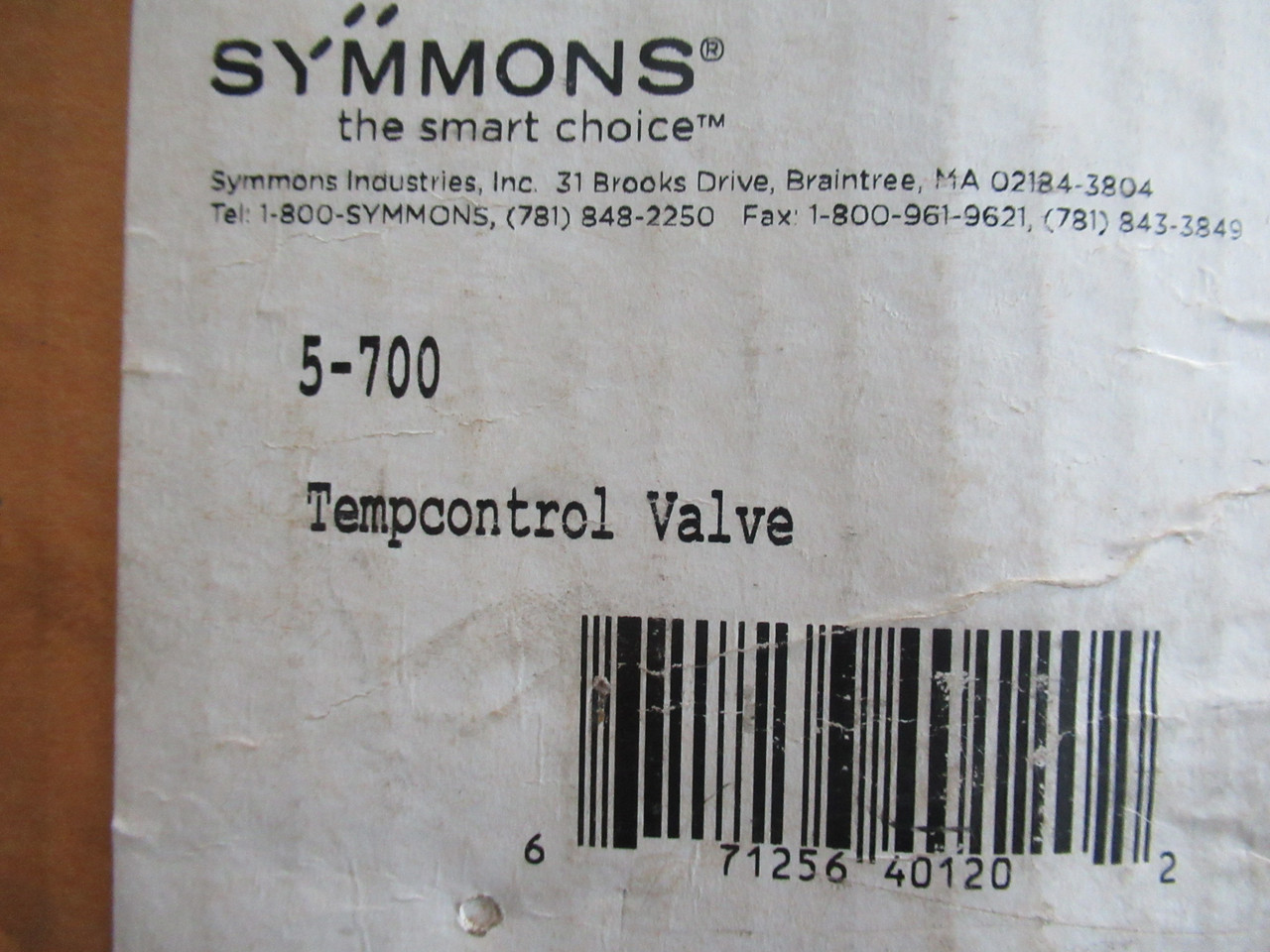 Symmons 5-700 Temperature Control Valve 1-1/4" Inlet 1-1/2" Outlet BOX DMG NEW