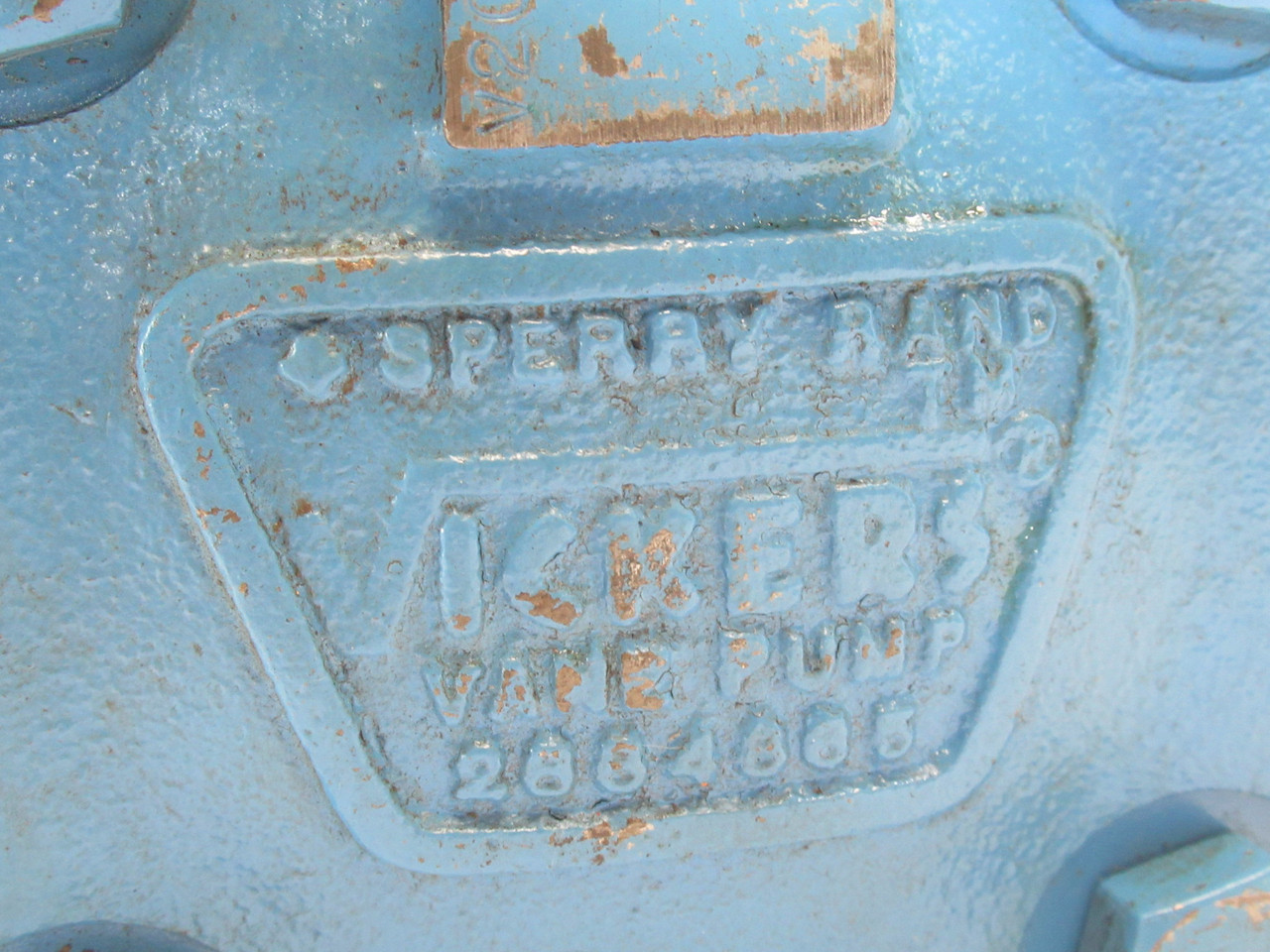 Vickers V20201F8S8S1BB20LH Vane Pump 2" Inlet 1.0625"-12 Outlet SHELF WEAR NOP