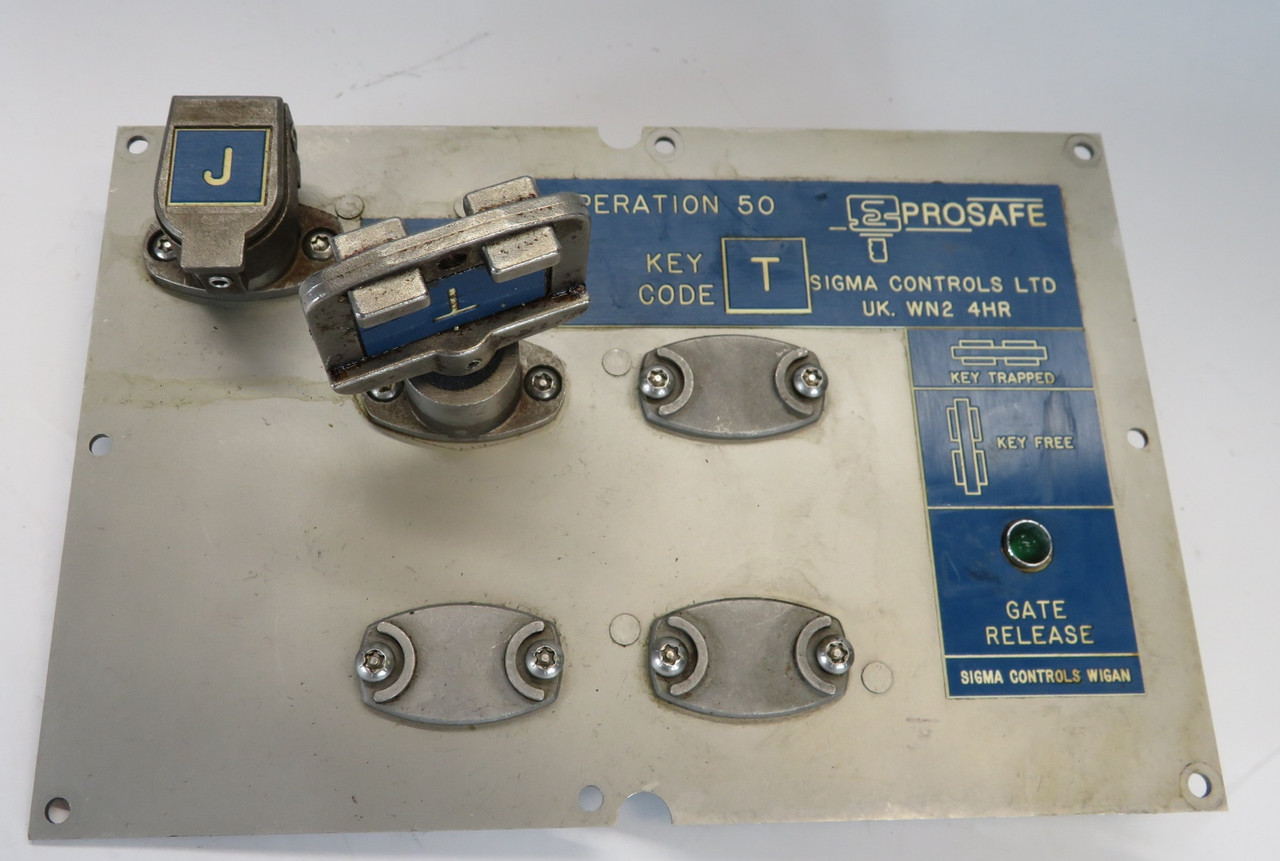 Sigma SRU45 Prosafe Illuminated Key Exchange Control Keycode T 24VDC USED