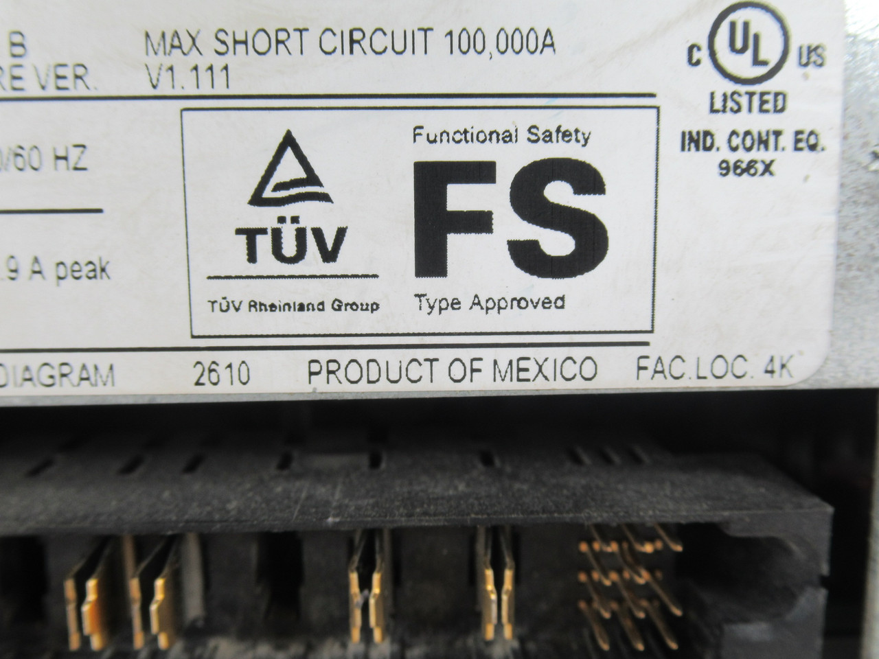 Allen-Bradley 2094-BMP5-S Series B 4A Axis Module 3Ph 0-460V rms SHELF WEAR USED