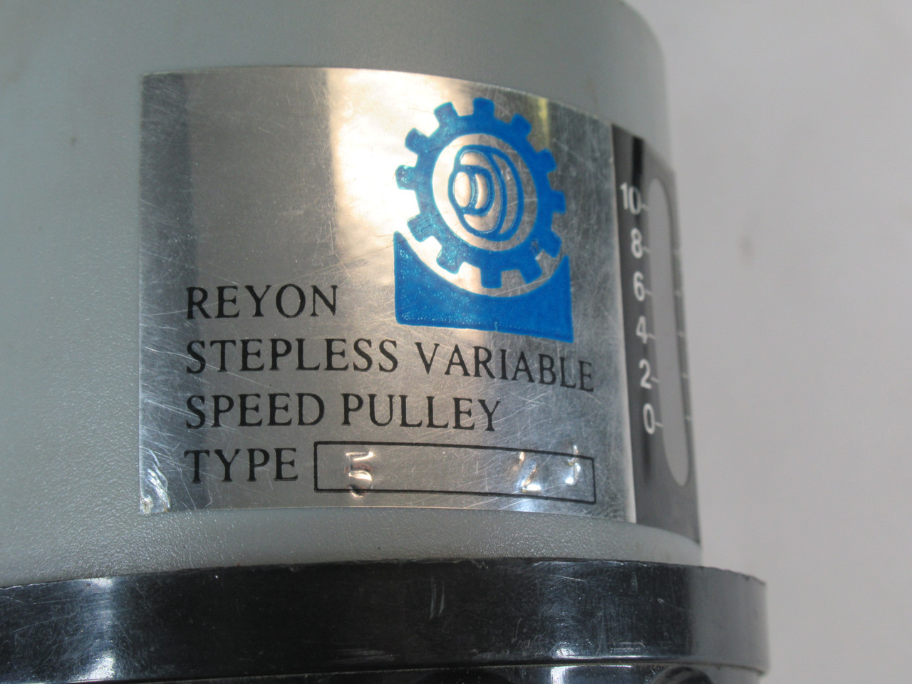 Reyon Precision AP-5 Variable Speed Pulley 5HP 1:4 Speed 1 Groove USED