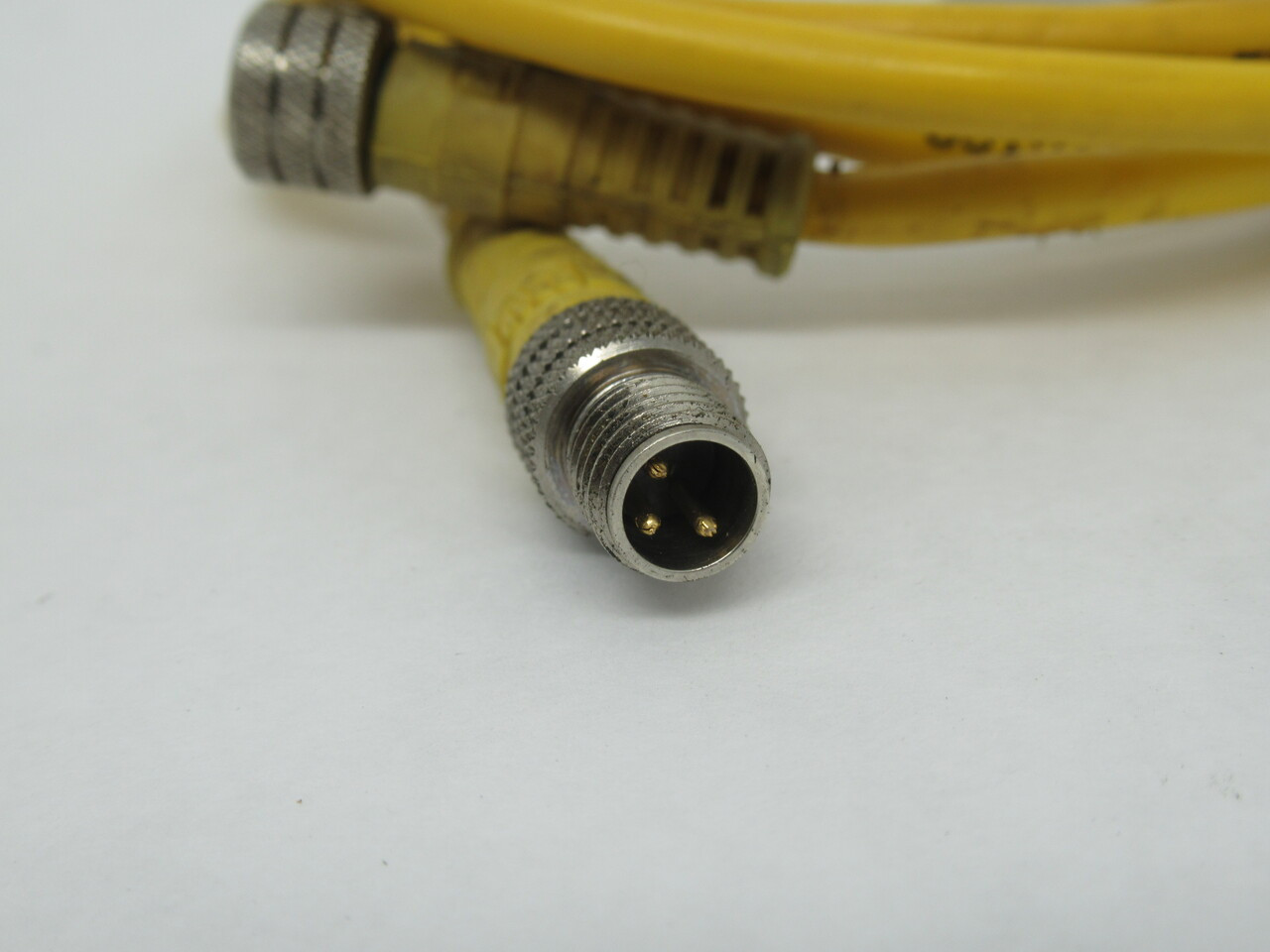 Woodhead 443030A10M010 Connector Cable 3-Pin 4A 60VAC 75VDC 1m L USED