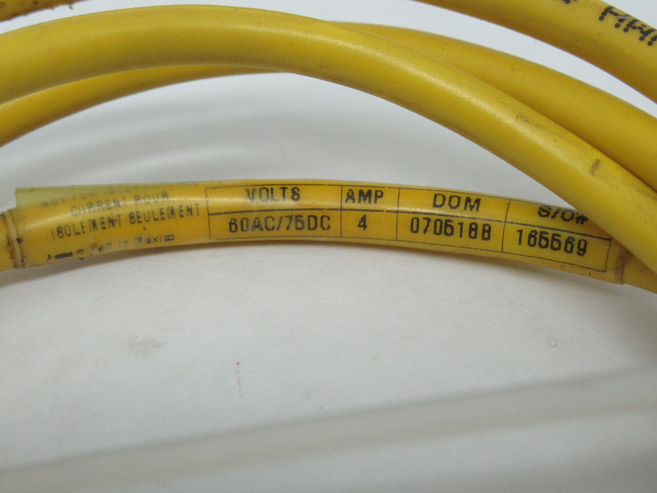 Woodhead 443030A10M010 Connector Cable 3-Pin 4A 60VAC 75VDC 1m L USED