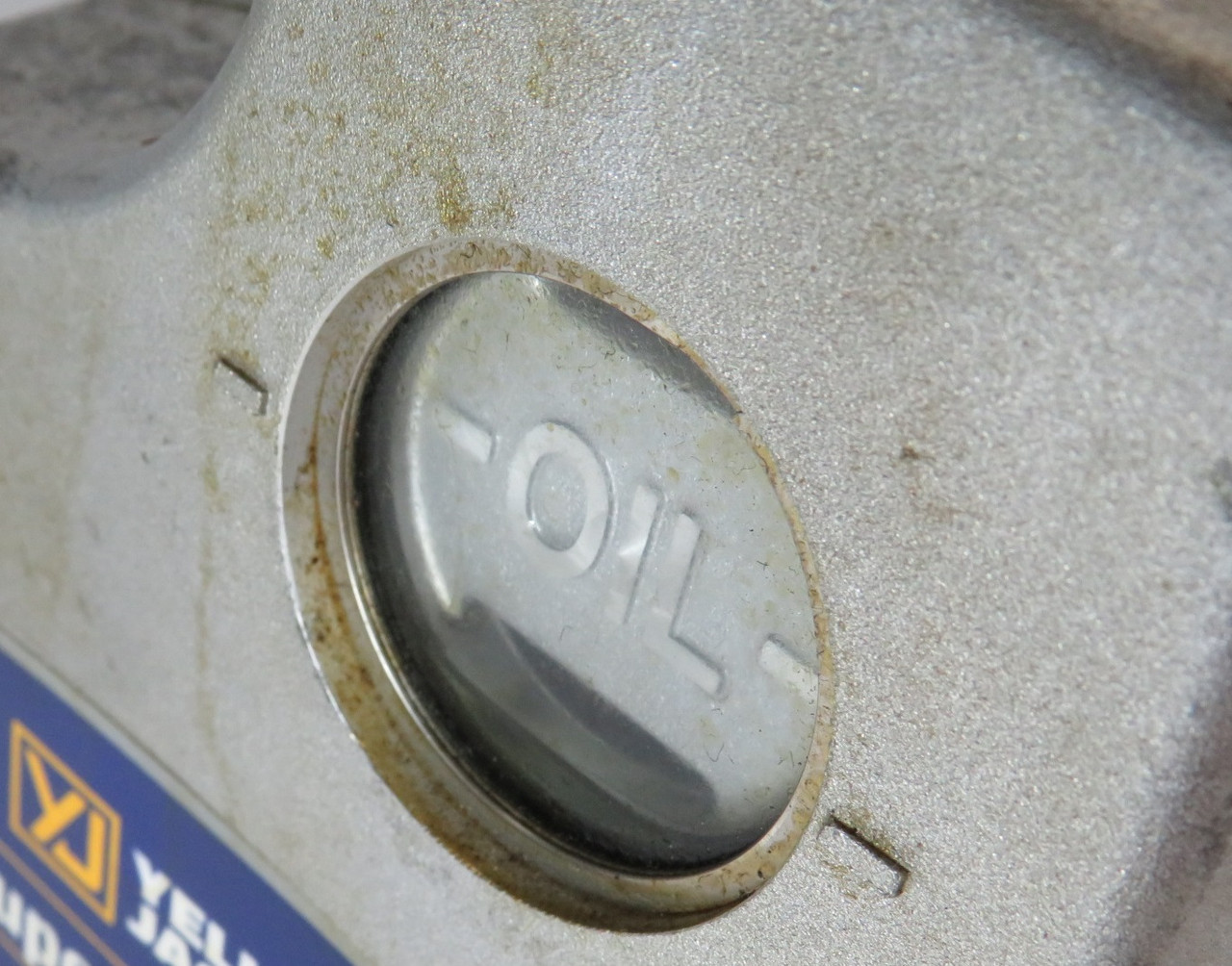 Yellow Jacket 93560 SuperVac Vacuum Pump 6cfm 2 Stage 115VAC 1Ph 60Hz USED