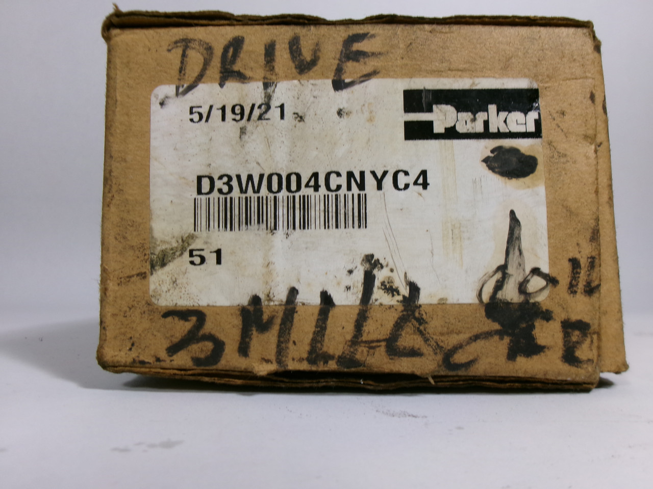 Parker D3W004CNYC4 Directional Control Valve 120V 60Hz 0.79A 3000 psi NEW