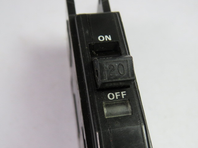 Square D QOU120 Circuit Breaker 20A 1-Pole USED
