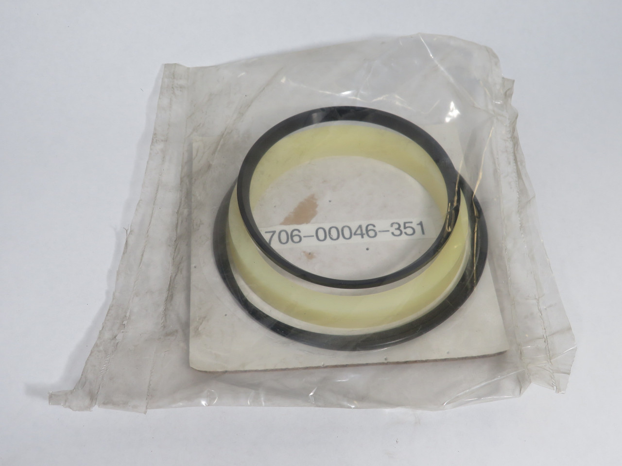 Hanna 706-00046-351 Cylinder Rod Seal Kit 3.50" NWB