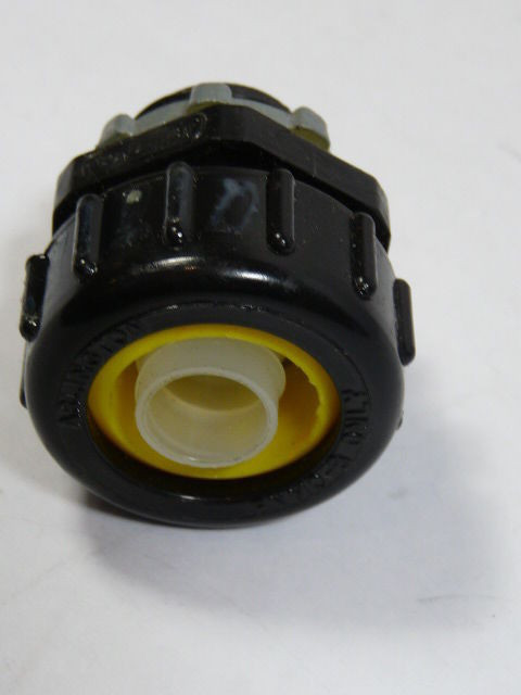 Arlington NMLT50BL Straight PVC Connector 1/2in Black USED