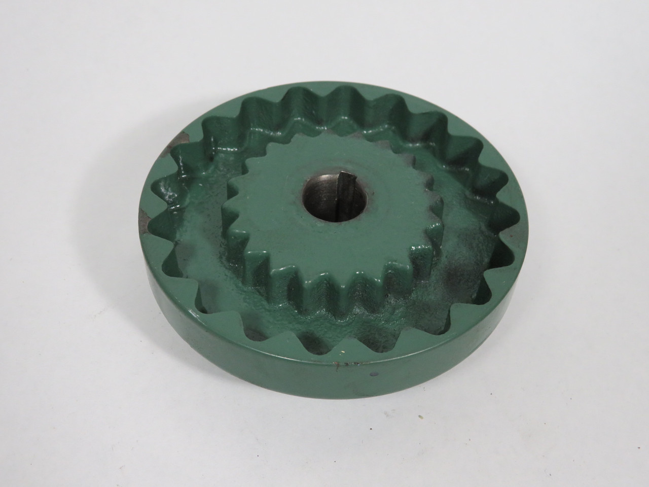 TB Wood's 6J58 6JX1-5/8 Sleeve Coupling Flange 5/8" Bore 4" OD SHELF WEAR NEW