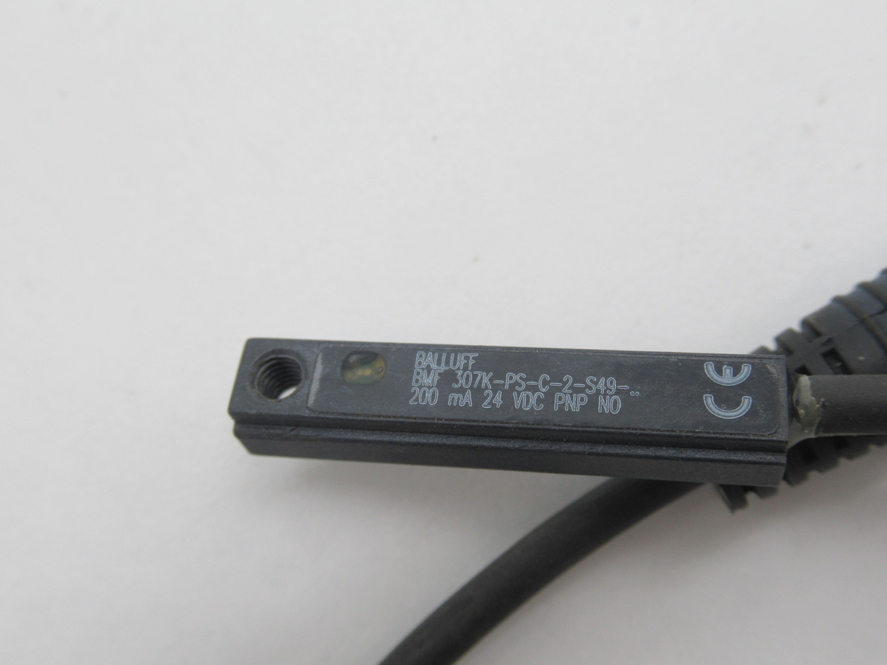 Balluff BMF-307K-PS-C-2-S49-00.2 Magnetic Reed Switch 24VDC 200mA NO SCREW USED