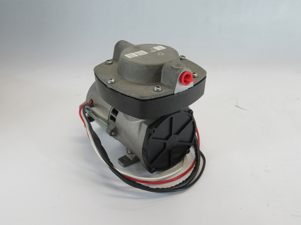 Thomas Gardner Denver 907ZC18/12TFE-583B Diaphragm Pump 12VDC NEW