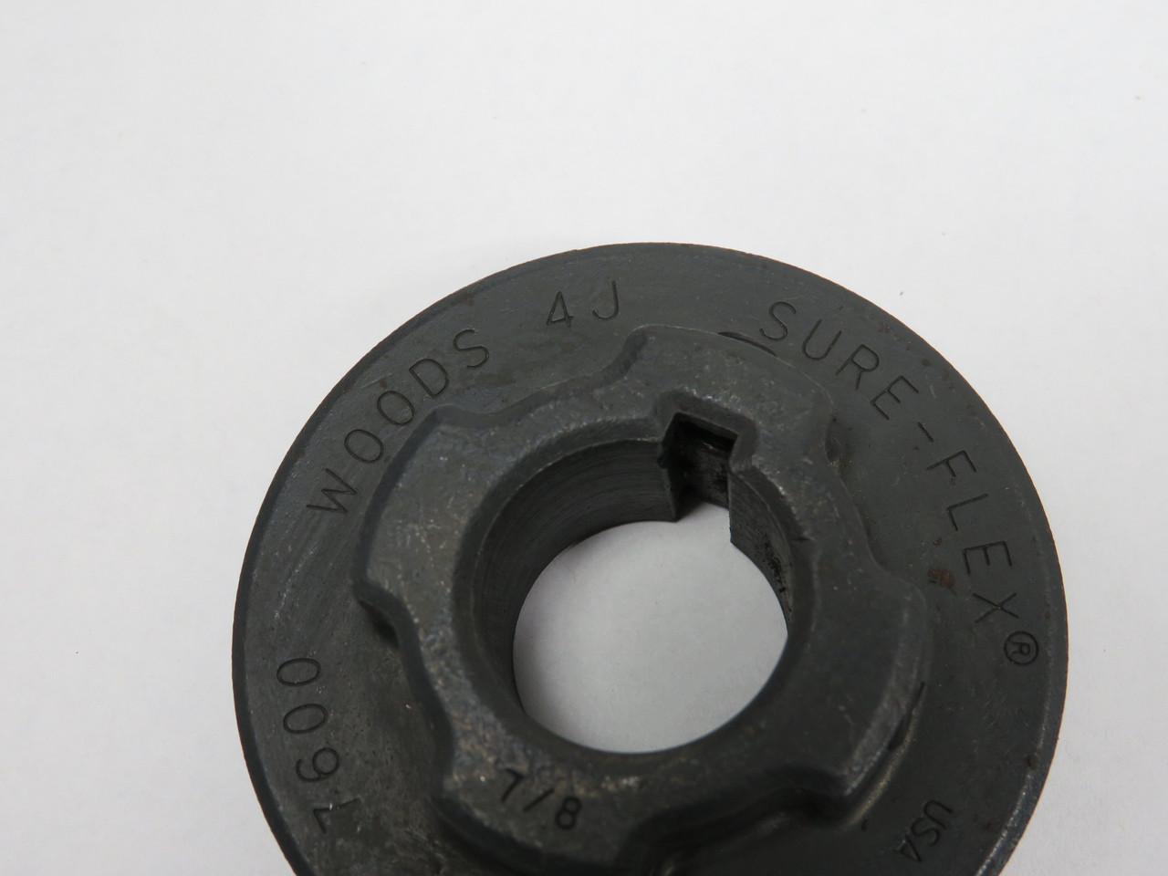 TB Wood's 4J-7/8 Sure-Flex Flange Coupling 7/8" Bore 2-1/2" OD SHELF WEAR NOP