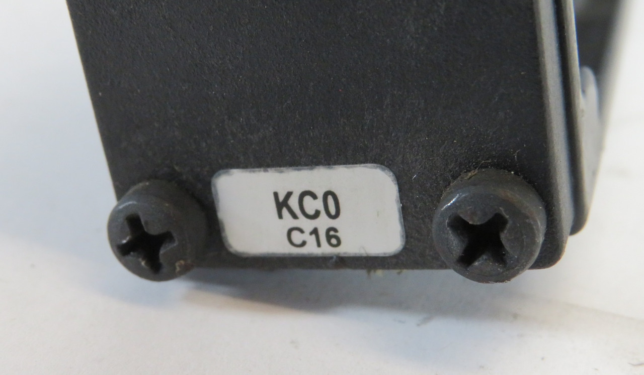 Norgren K71DA00KC0KL1 5/2 Lever Actuated Valve 1/4" NPT 150 psig USED