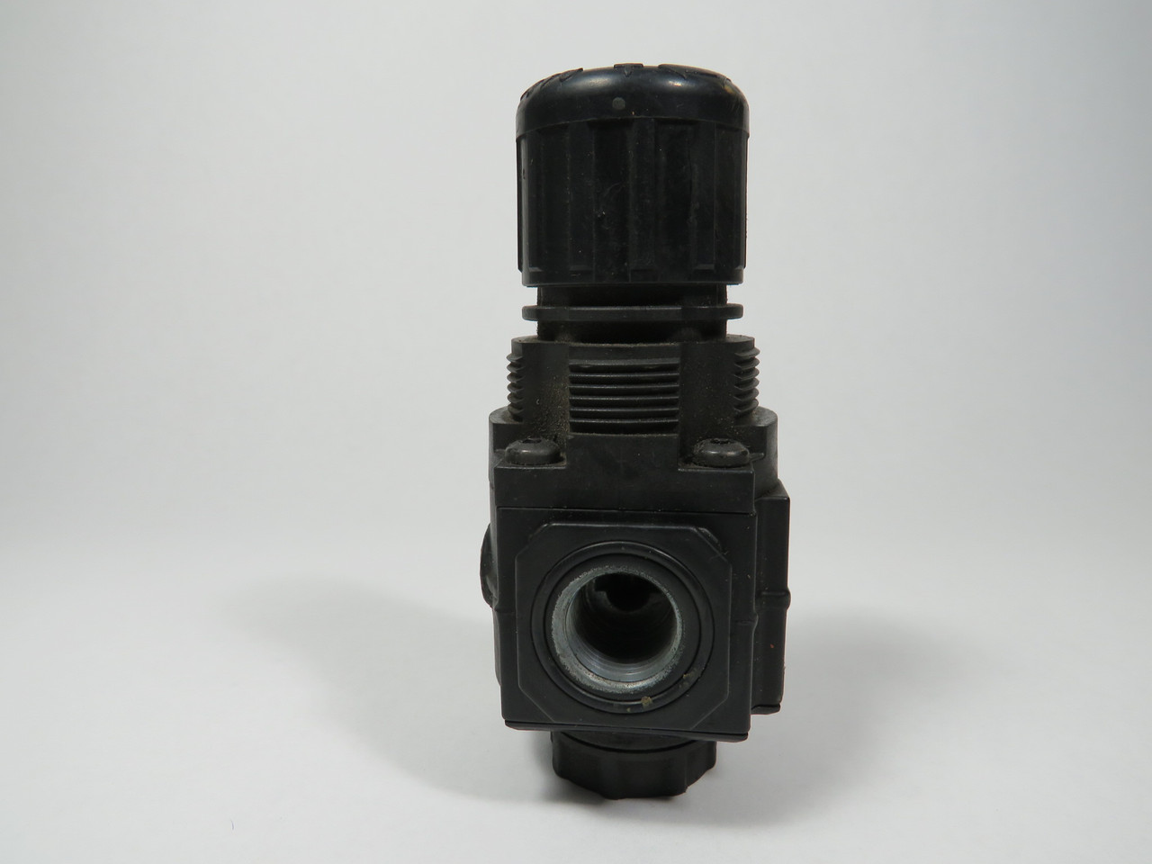 Norgren R72G-3AK-RFG Pressure Regulator 3/8" Port PTF 5-60 psig NO GAUGE USED