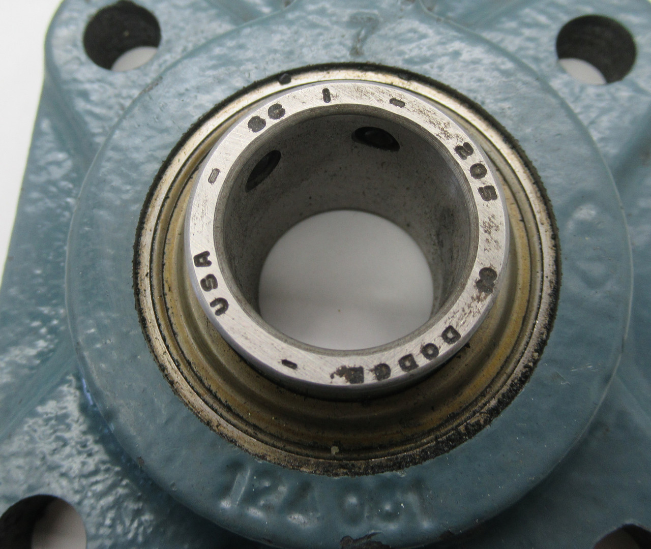 Dodge F4B-SC-100 Square Flange Bearing 4 Bolt 1" Bore Cast Iron USED