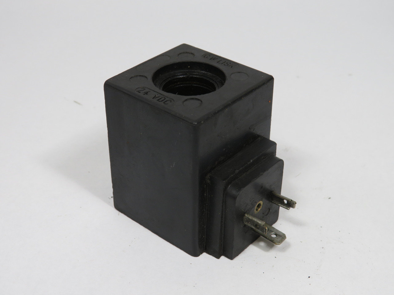 G.W. Lisk Solenoid Valve Coil 24VDC 5/8" ID USED