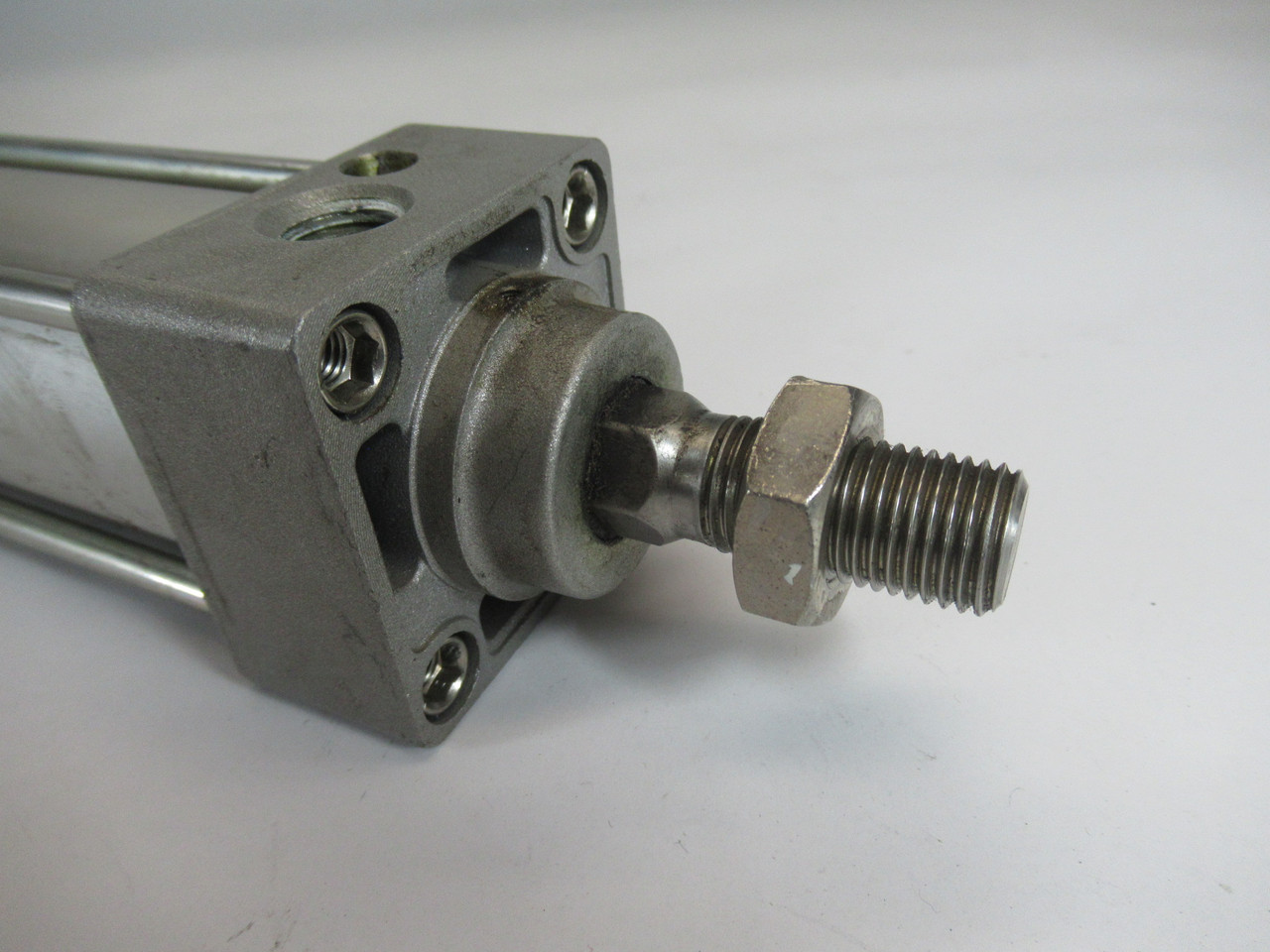 SMC MDBKB40-200+275-Z73-XC10 Double Rod Air Cylinder 40mm B 200+275mm S USED