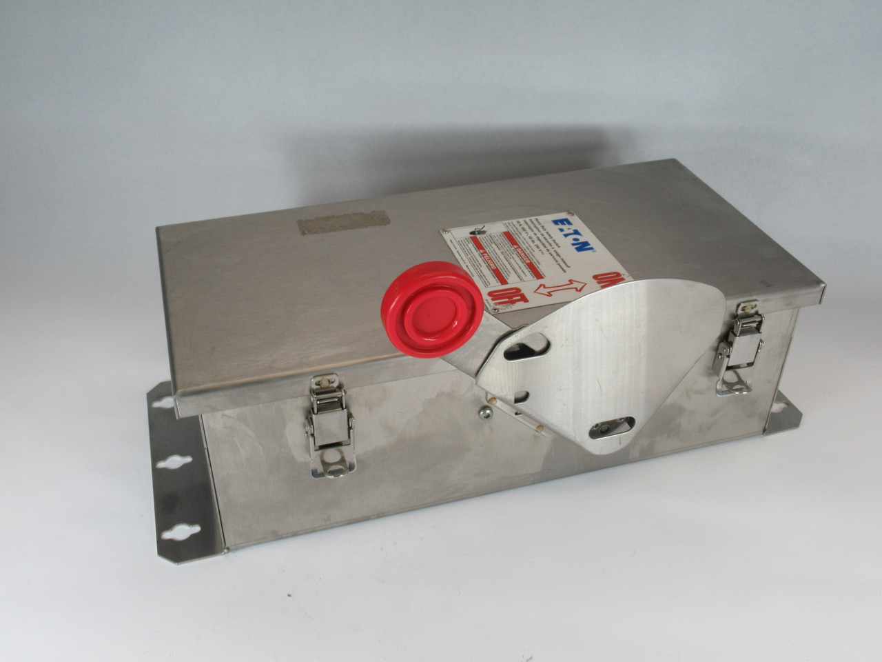 Eaton 4HD361 Heavy Duty Fusible Safety Switch 30A 600V 3-Pole MODIFIED NOP