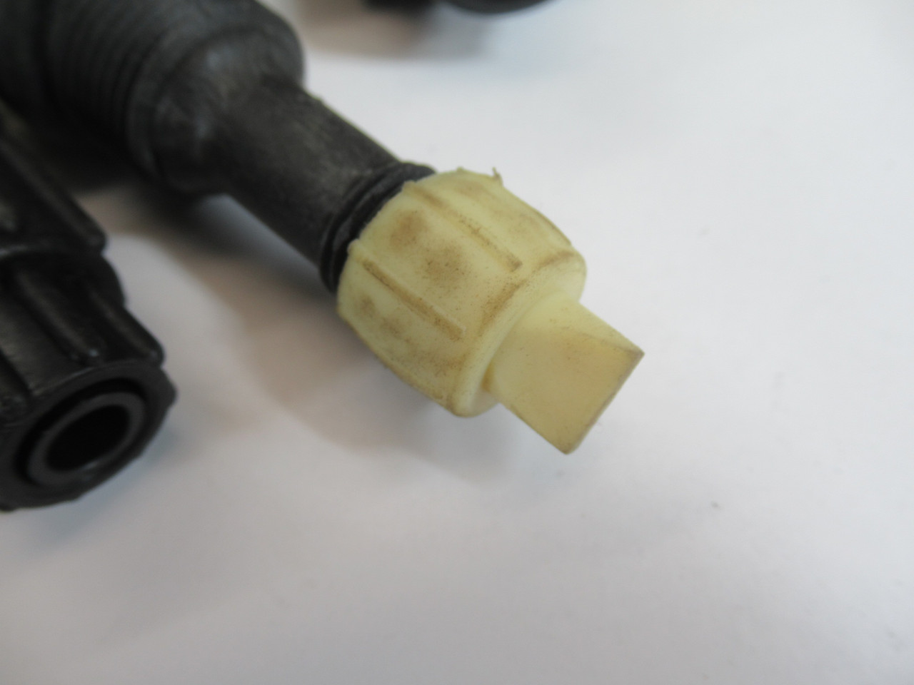 LMI P141-352SI Metering Pump .58 gph 250 psi *PLEASE READ DESCRIPTION* USED