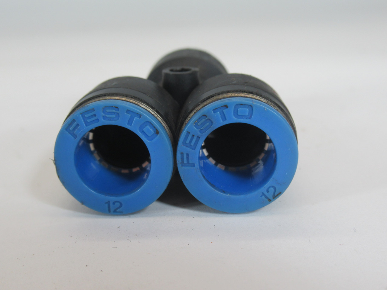 Festo 153152 QSY-12 Push-In Y-Connector 12mm Tubing OD USED