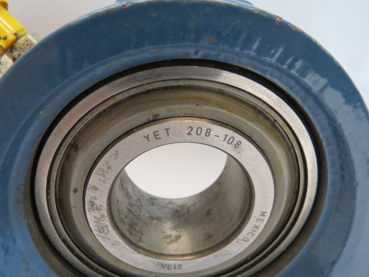 SKF UCP208/H Pillow Block Bearing Unit 40mm Bore 2 Bolt Cast Iron SHELF WEAR NOP