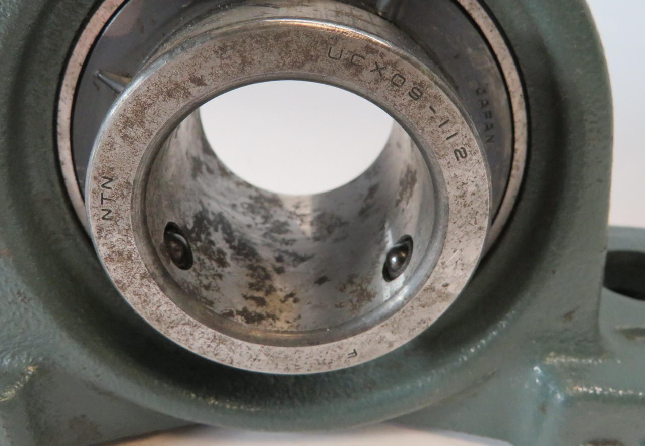 NTN UCPX09-112D1 Pillow Block Bearing 2 Bolt 1-3/4" Bore Cast Iron NO SPOUT NOP